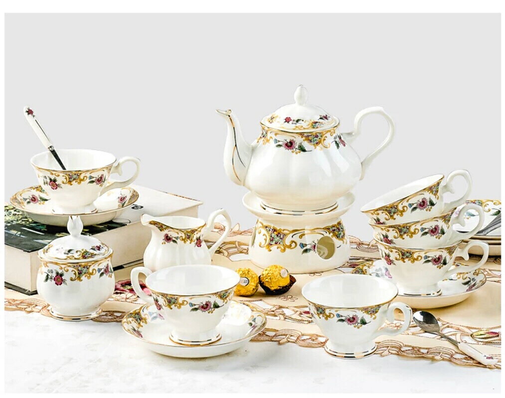 A057376西洋ティー・コーヒーカップセット カップ＆ソーサー4客セット 花柄 豪華カップ 陶磁器ティーセット