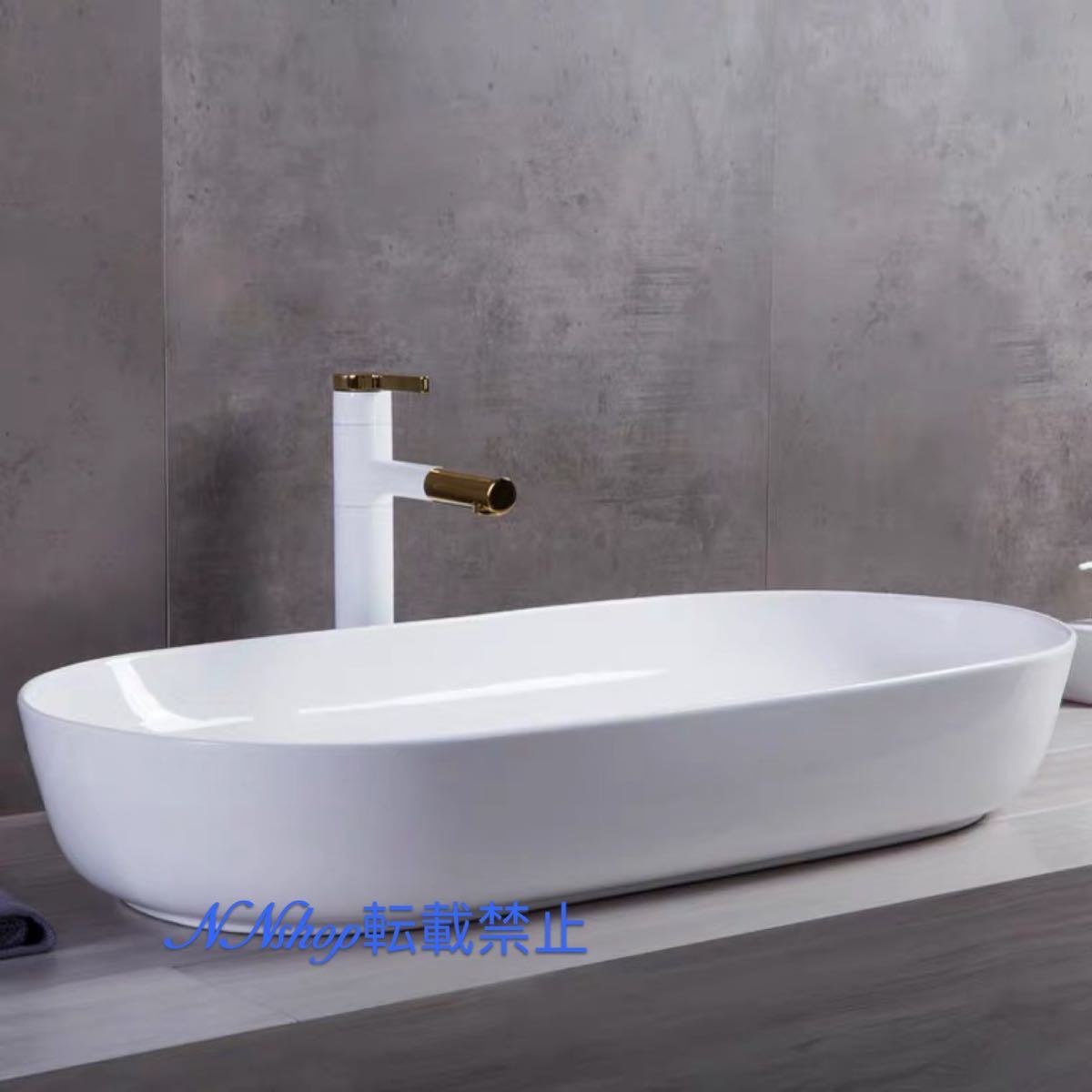 状態 ：新品未使用サイズ（cm）：幅：81奥行き：41.5高さ：13.5素材：陶磁器取付について：取付工事はお近くの工務店様にご相談してください＜ 重量物なので同梱はできません ＞☆☆★★★★★★★★★★★★★☆☆◆お客様のご覧になっているモニター等により多少色が異なる場合がございます。あらかじめご了承ください。◆複数ご注文の場合やお急ぎの場合は必ず事前に納期のお質問をお願いいたします。◆サイズの誤差は多少発生します。ご了承下さい。☆☆★★★★★★★★★★★★★☆☆注意事項1、こちらの商品は海外製の新品です。撮影時の照明やPC環境によって実際の商品と色が違う場合があります。2、輸入品で日本語の説明がない場合があり、サポートもございませんので商品知識のある方のみ御注文下さい。4、ご注文について 代引き引き換え、局留めは受け付けておりません。5、取り扱っている商品は、海外・アジア製品になります。きちんと全ての商品の検品をしておりますが、日本製に比べると作りが甘い場合があります。完璧を求められる方は御注文をお控えください。6、初期不良、輸送中の破損等は返金対応させて頂きます。その際はご到着から2日以内にご連絡をお願い致し7、新品未使用品ですが、外箱に初期からのスレ、剥げ歪みなどあります8、この商品は、購入後発送まで8日程度を要しますので、ご理解の上ご購入頂きますようお願い致します上記理由の返品交換は承ることが出来ませんので予めご了承くださいませ。