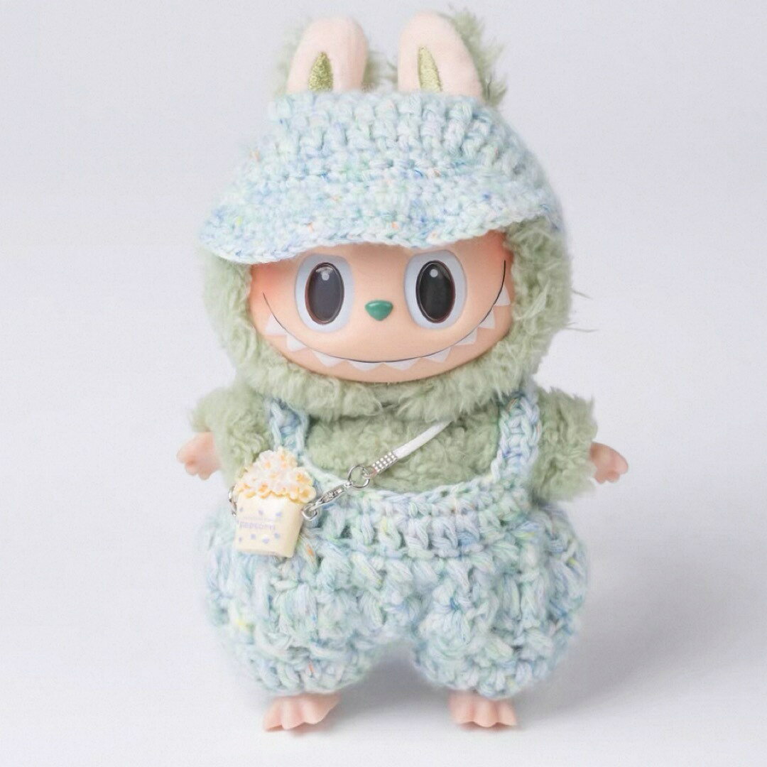 商品説明 POPMARTポップマートLABUBUラブブ商品は着替えのみ、labubu本体を付いてないです。ぬいぐるみは付属しておりません。セット内容1、帽子2、衣装3、小物※丁寧にお作りしていますが、素人ハンドメイド品の為縫い目のズレ、歪み、よれ等がある場合がございます。ご了承頂ける方のみご購入お願い致します。[備考]※こちらの商品は受注生産品の為、ご注文後のキャンセル、変更はお受けできません。※こちらの商品は受注生産品の為、出荷までに8営業日程必要になります。※お急ぎの場合は必ず事前に在庫確認を行って下さい。