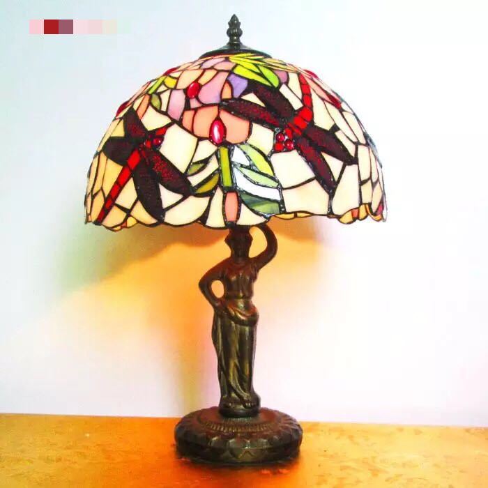 A013328ステンドグラスランプ 卓上スタンド 豪華テーブルランプ 卓上照明．