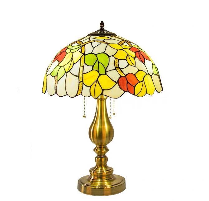 A010555ステンドグラスランプ 卓上スタンド 豪華テーブルランプ 卓上照明 ガラス工芸スタンド．