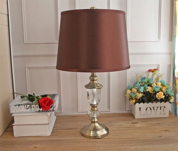 【商品仕様】■個口数：1 （〜40Wまで対応）■E26白熱球、電球型蛍光灯、LED電球使用可能■使用電球：1個（※電球は付属しておりません）石【商品サイズ（単位約mm）】■商品外寸：幅約33x 高さ約56 (cm)※サイズの誤差は多少発生し...