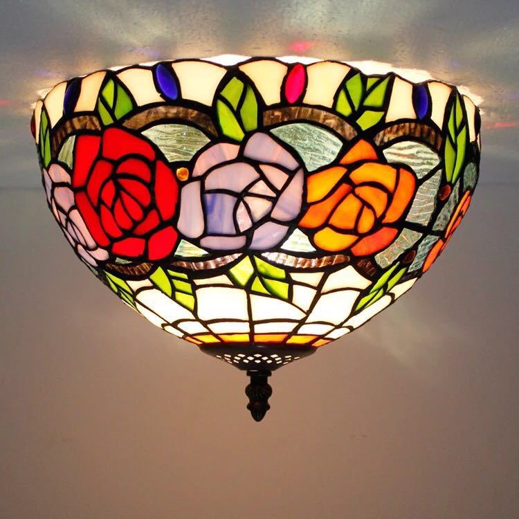 A019213ステンドグラス　ペンダントライト 豪華天井照明ステンドグラスランプ ガラス工芸品． 電源直結..