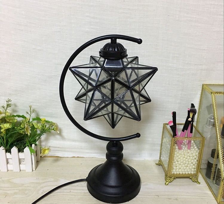 A026786ステンドグラスランプ 卓上スタンド 豪華テーブルランプ 卓上照明 ．ガラス工芸スタンド