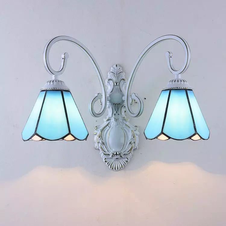 A017100壁掛け照明 ステンドグラス ランプ ．壁掛け灯