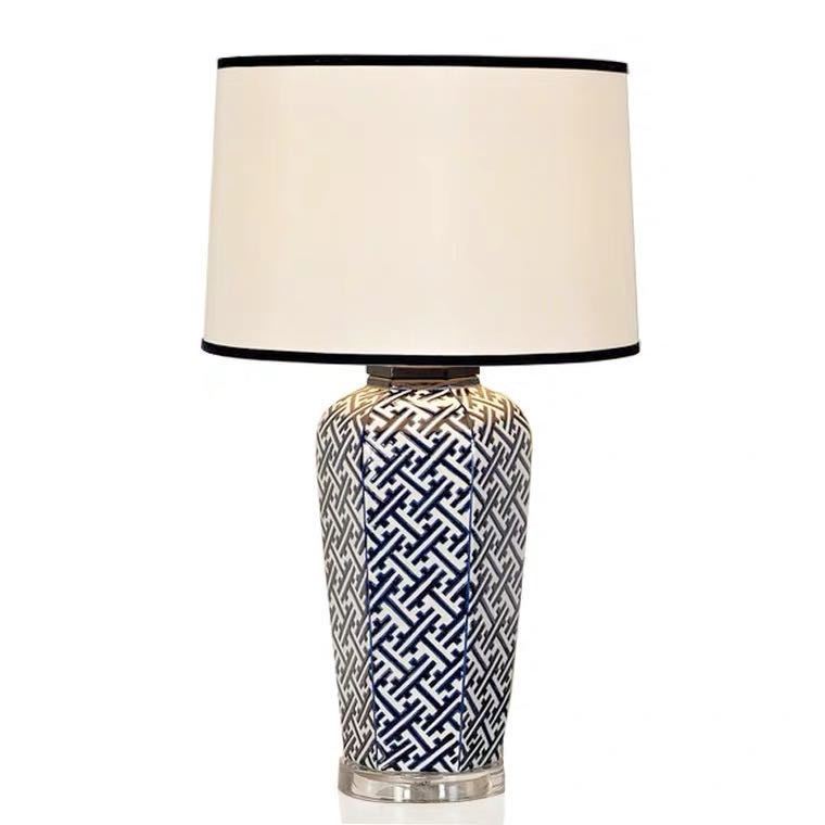 A057597大型照明スタンドライト テーブルランプ デスクライト 卓上ステンド ．高級陶器スタンド