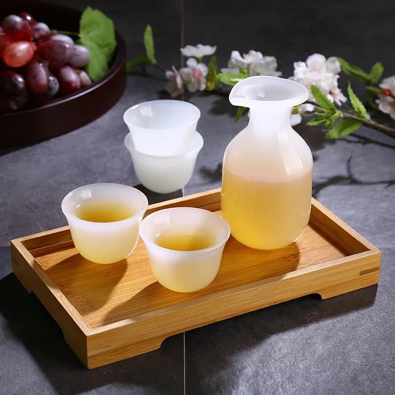冷酒器セット玉磁器酒器徳利ぐい呑み盃日本酒のグラス冷酒器