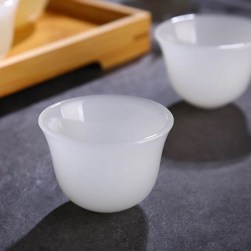 冷酒器セット玉磁器酒器徳利ぐい呑み盃日本酒のグラス冷酒器
