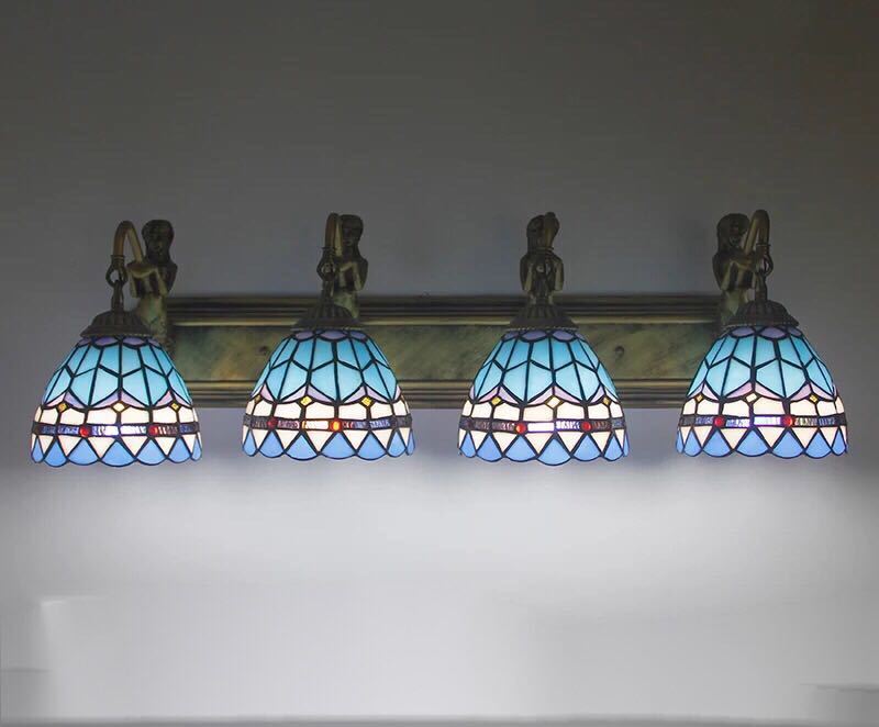 A010462壁掛け照明 ステンドグラス ランプ 壁掛け灯．