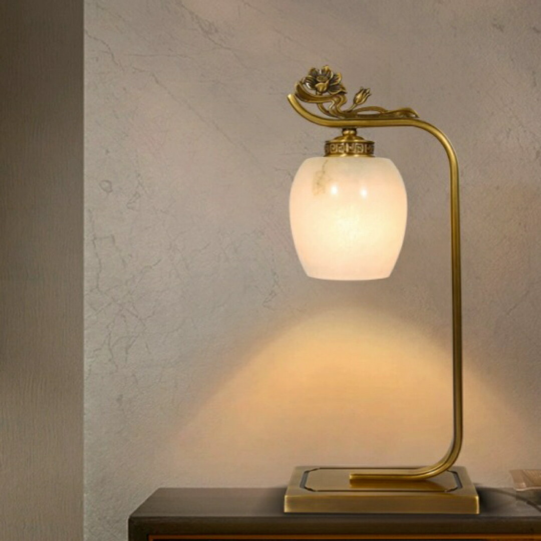 商品説明 【商品仕様】■個口数：1&nbsp;（〜40Wまで対応）■E26白熱球、電球型蛍光灯、LED電球使用可能■使用電球：1個（※電球は付属しておりません■商品外寸：幅約14&nbsp;x高さ約53(cm)☆☆★★★★★★★★★★★★★...