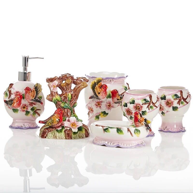 バスルームセット 5点セット ソープディスペンサー 歯ブラシスタンド 石鹸置き コップ 洗面所 収納 ．