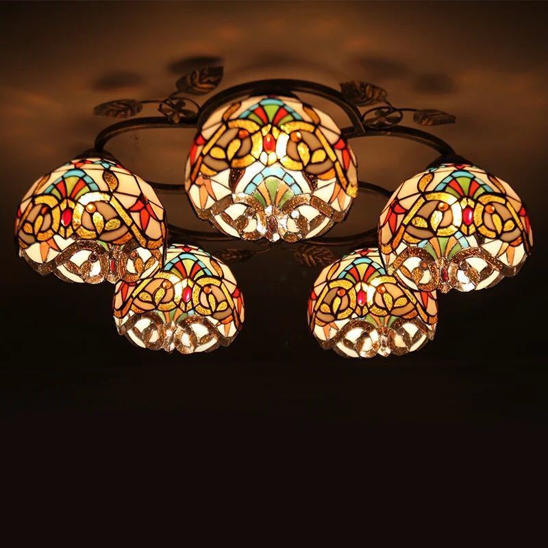 A039962ステンドグラス．ペンダントライト豪華天井照明ステンドグラスランプ ガラス工芸品 電源直結タ..