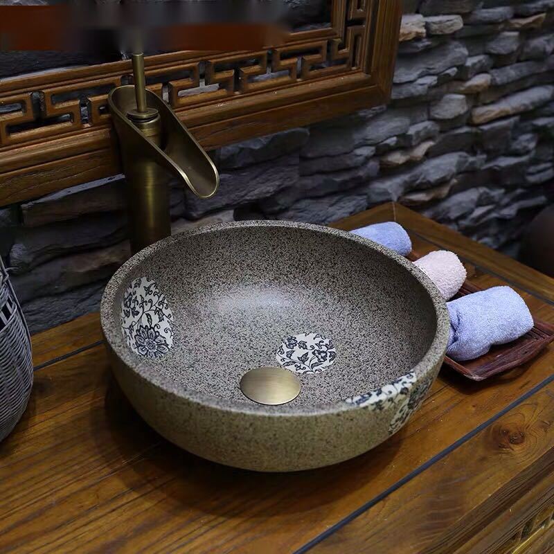 サイズ（cm）：幅：40奥行き：40高さ：15素材：陶器取付について：取付工事はお近くの工務店様にご相談してください＜ 重量物なので同梱はできません ＞★購入後のキャンセルは、ご遠慮ください。★検品のため開封してある場合があります。★複数ご注文の場合やお急ぎの場合は必ず事前に納期のお質問をお願いいたします。注意事項1、ご利用のPC環境により、実際の商品と色が異なる場合がございます。予めご了承ください。2、新品未使用品ですが、外箱に初期からのスレ、剥げ歪みなどあります。3、海外品ですので、気にされる方はご遠慮下さい。4、この商品は、購入後発送まで8~10日程度を要しますので、ご理解の上ご購入頂きますようお願い致します5、この商品は、全て手作り手描きの製品のため、商品により重量・形状の歪み・個体差、釉薬の掠れ、 針穴のような凹み、滲み、色とび、黒点、多少の傷・欠け、突起、ざらつき、濃淡差、色ムラなどがある 場合がございますが不良商品ではございません。素材の色・風合いなど、ディスプレーにより、一部写真と実物が異なる場合がございますので、あらか じめご了承ください。上記理由の返品交換は承ることが出来ませんので予めご了承くださいませ