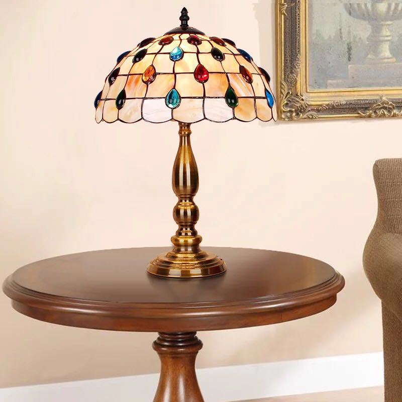 A016002ステンドグラスランプ 卓上スタンド ．豪華テーブルランプ