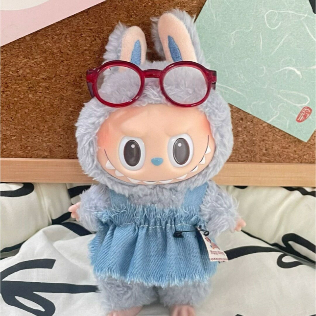 A065295Labubu ラブブぬいぐるみ服 17cm 縁フリンジワンピース赤縁メガネセット