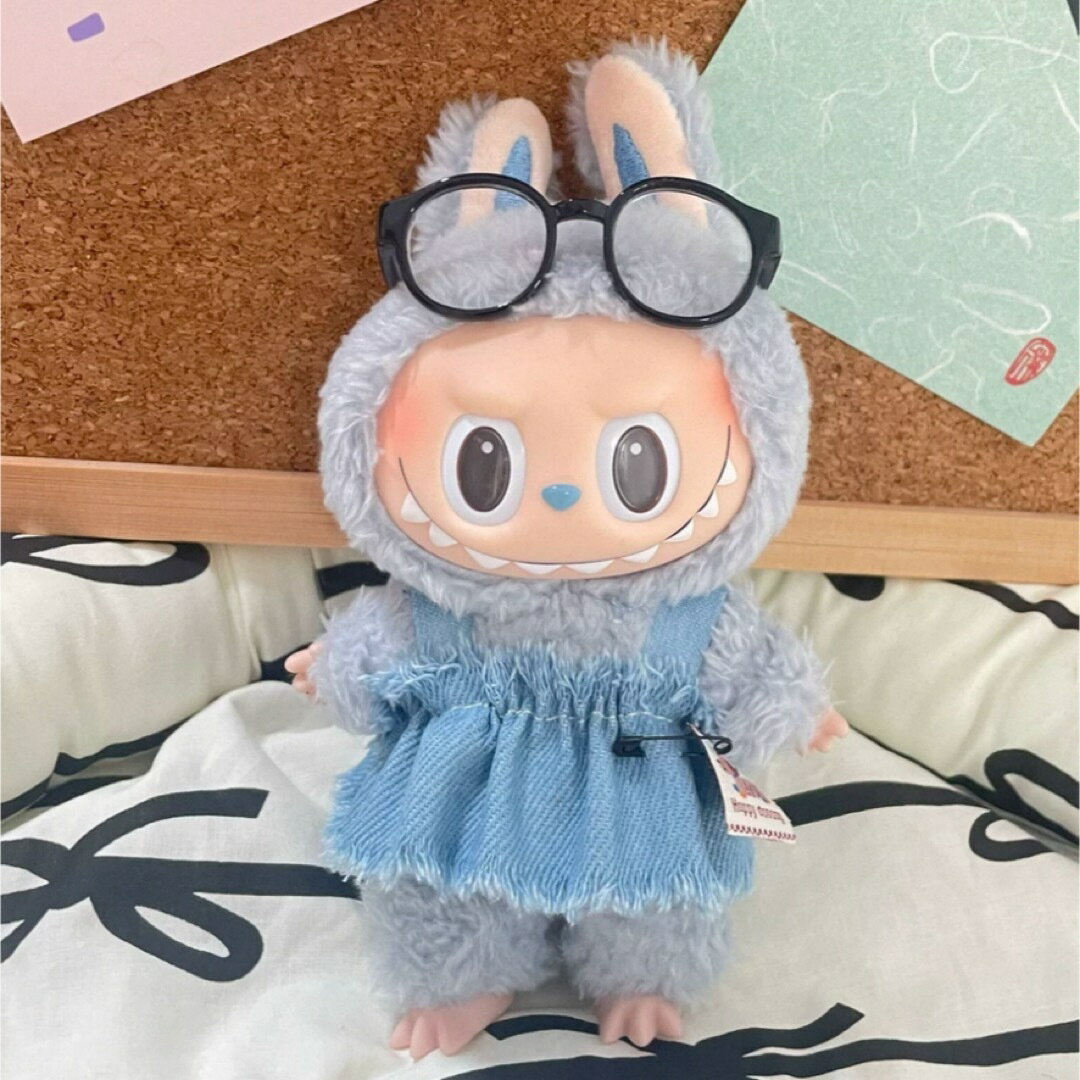 A065296Labubu ラブブぬいぐるみ服 17cm 縁フリンジワンピース黒縁メガネセット