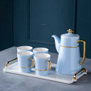 A004219ティー・コーヒーカップセット カップ4客セット .陶磁器ティーセット