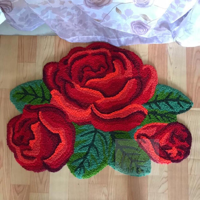 A006239ラグマット リビングマット 玄関マット．カーペット薔薇雑貨