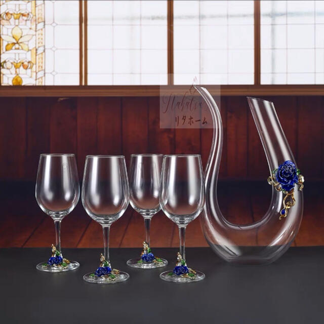 商品説明 サイズ：口径 7cm高さ 24.5cm4点グラス（350ml)1点ワインディキャンタ(1500ml)☆☆★★★★★★★★★★★★★☆☆◆お客様のご覧になっているモニター等により多少色が異なる場合がございます。あらかじめご了承ください。◆複数ご注文の場合やお急ぎの場合は必ず事前に納期のお質問をお願いいたします。◆サイズの誤差は多少発生します。ご了承下さい。☆☆★★★★★★★★★★★★★☆☆注意事項1丶ご利用のPC環境により、実際の商品と色が異なる場合がございます。予めご了承ください。2丶新品未使用品ですが、外箱に初期からのスレ、剥げ歪みなどあります。商品が輸送中に破損しないよう、木箱で商品を詰めてしまう場合がございますので、ご了承ください。3丶ご注文完了後、お客様都合による交換キャンセル及び不良品以外のご返品ご交換はお受け致しておりません。4丶梱包材のみの損傷や、お客様のイメージ違いによる性能、色、形、サイズの違い、ご注文間違い等による返品もお受けできません。配送なので軽微な傷などがつく場合がありますので、 神経質な方のご購入はご遠慮ください。6丶品質に極端なこだわりをお持ちの方、極端に神経質な方はご購入ご遠慮ください，返品は対応していません7丶きちんと検品しておりますが、日本製に比べ作りが甘い場合がございます。傷がある場合がございます。完璧を求める方は入札をお控えください。8丶あくまで画像はイメージですので、商品改良の為パッケージや一部仕様が少し変更になる場合もございます。9丶照明器具梱布時多少緩衝材がいたんだりします。ご了承ください。上記理由の返品交換は承ることが出来ませんので予めご了承くださいませ