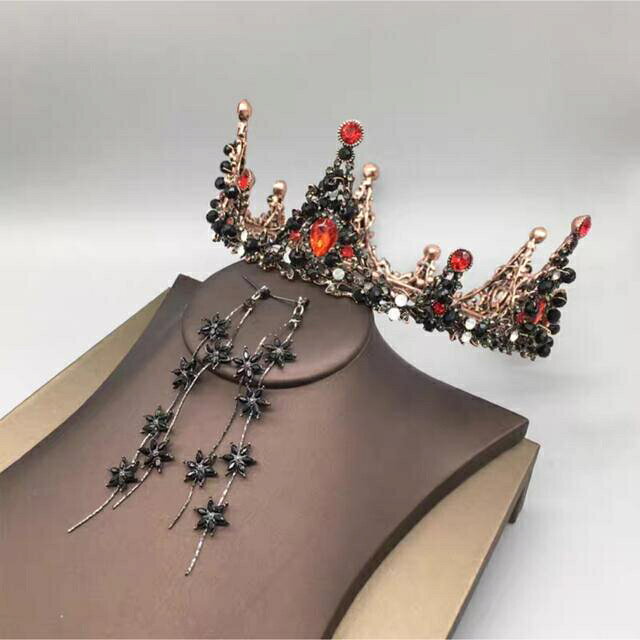 A058081ウェディング 花嫁3点セット ．アクセサリー ティアラ+イヤリング+ネックレス