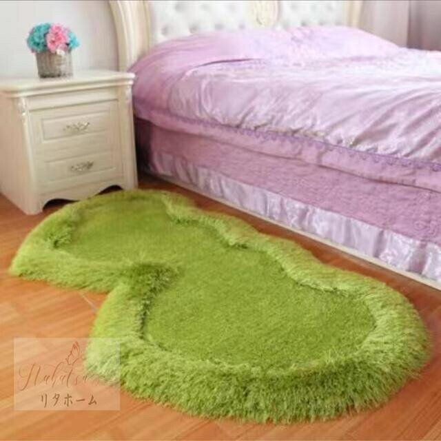 商品説明 サイズ：70x140（cm)厚さ：3cm素材：ポリエステル100％☆発送の際、折り畳んでの発送となりますので、ご理解の上ご購入お願い致します。サイズ80x160もあります☆☆★★★★★★★★★★★★★☆☆ ◆お客様のご覧になっているモニター等により多少色が異なる場合がございます。あらかじめご了承ください。 ◆複数ご注文の場合やお急ぎの場合は必ず事前に納期のお質問をお願いいたします。 ◆サイズの誤差は多少発生します。ご了承下さい。 ◆当店は販売のみとなっておりますので、商品の使用方法等についてのお問い合わせにはお答え出来ません。 ☆☆★★★★★★★★★★★★★☆☆ 注意事項1丶ご利用のPC環境により、実際の商品と色が異なる場合がございます。予めご了承ください。2丶新品未使用品ですが、外箱に初期からのスレ、剥げ歪みなどあります。3、海外品ですので、気にされる方はご遠慮下さい。4丶ご注文完了後、お客様都合による交換キャンセル及び不良品以外のご返品ご交換はお受け致しておりません。5丶梱包材のみの損傷や、お客様のイメージ違いによる性能、色、形、サイズの違い、ご注文間違い等による返品もお受けできません。配送なので軽微な傷などがつく場合がありますので、 神経質な方のご購入はご遠慮ください。6丶販売条件について海外輸入製品の為、日本語の説明書は付いておりません。7丶品質に極端なこだわりをお持ちの方、極端に神経質な方はご購入ご遠慮ください，返品は対応していません8丶あくまで画像はイメージですので、商品改良の為パッケージや一部仕様が少し変更になる場合もございます。上記理由の返品交換は承ることが出来ませんので予めご了承くださいませ。