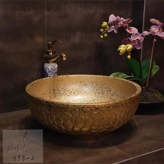 商品説明 状態&nbsp;：新品未使用&nbsp;外寸サイズ（cm）：幅：42奥行き：42高さ：15素材：陶磁器取付について：取付工事はお近くの工務店様にご相談してください＜&nbsp;重量物なので同梱はできません&nbsp;＞☆☆★★★★★★★★★★★★★☆☆◆お客様のご覧になっているモニター等により多少色が異なる場合がございます。あらかじめご了承ください。◆複数ご注文の場合やお急ぎの場合は必ず事前に納期のお質問をお願いいたします。◆サイズの誤差は多少発生します。ご了承下さい。☆☆★★★★★★★★★★★★★☆☆注意事項1丶ご利用のPC環境により、実際の商品と色が異なる場合がございます。予めご了承ください。2丶新品未使用品ですが、外箱に初期からのスレ、剥げ歪みなどあります。商品が輸送中に破損しないよう、木箱で商品を詰めてしまう場合がございますので、ご了承ください。3丶ご注文完了後、お客様都合による交換キャンセル及び不良品以外のご返品ご交換はお受け致しておりません。4丶梱包材のみの損傷や、お客様のイメージ違いによる性能、色、形、サイズの違い、ご注文間違い等による返品もお受けできません。配送なので軽微な傷などがつく場合がありますので、&nbsp;神経質な方のご購入はご遠慮ください。6丶品質に極端なこだわりをお持ちの方、極端に神経質な方はご購入ご遠慮ください，返品は対応していません7丶きちんと検品しておりますが、日本製に比べ作りが甘い場合がございます。傷がある場合がございます。完璧を求める方は入札をお控えください。8丶あくまで画像はイメージですので、商品改良の為パッケージや一部仕様が少し変更になる場合もございます。上記理由の返品交換は承ることが出来ませんので予めご了承くださいませ。&nbsp;