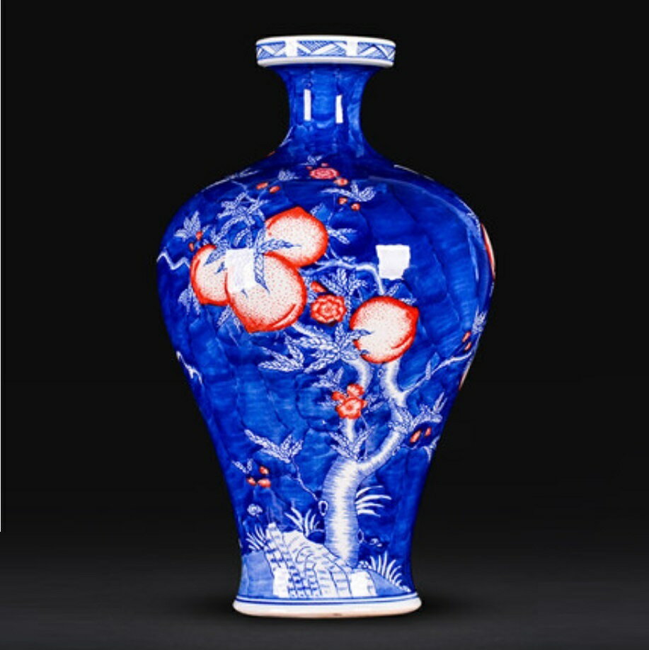 VA100-5花瓶 かびん 花器 花入れフラワーベース インテリア 雑貨 陶器 花器 A/VA100-5商品外寸サイズ：幅20 x 奥行き20 x 高さ35 (cm)●材質：陶器☆☆★★★★★★★★★★★★★☆☆◆お客様のご覧になっているモニター等により多少色が異なる場合がございます。あらかじめご了承ください。◆複数ご注文の場合やお急ぎの場合は必ず事前に納期のお質問をお願いいたします。◆サイズの誤差は多少発生します。ご了承下さい。◆当店は販売のみとなっておりますので、商品の使用方法等についてのお問い合わせにはお答え出来ません。 ☆☆★★★★★★★★★★★★★☆☆注意事項1、品質に極端なこだわりをお持ちの方、極端に神経質な方はご購入ご遠慮ください，返品は対応していません。 2、こちらの商品はアンティークの風合いを出すための塗装が施されております。商品によって加工の程度は異なりますことをあらかじめご了承くださいませ。3、使用例の写真に映っている小物等は、商品に付属致しません。4、ご利用のPC環境により、実際の商品と色が異なる場合がございます。予めご了承ください。5丶新品未使用品ですが、外箱に初期からのスレ、剥げ歪みなどあります。商品が輸送中に破損しないよう、木箱で商品を詰めてしまう場合がございますので、ご了承ください。6、ご注文完了後、お客様都合による交換キャンセル及び不良品以外のご返品ご交換はお受け致しておりません。7丶梱包材のみの損傷や、お客様のイメージ違いによる性能、色、形、サイズの違い、ご注文間違い等による返品もお受けできません。配送なので軽微な傷などがつく場合がありますので、 神経質な方のご購入はご遠慮ください。8丶販売条件について海外輸入製品の為、日本語の説明書は付いておりません。9丶きちんと検品しておりますが、日本製に比べ作りが甘い場合がございます。傷がある場合がございます。完璧を求める方は入札をお控えください。 2