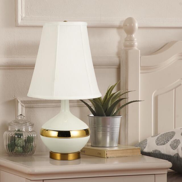 商品説明 【商品仕様】■個口数：1&nbsp;（〜40Wまで対応）■E26白熱球、電球型蛍光灯、LED電球使用可能■使用電球：1個（※電球は付属しておりません）■商品外寸：幅30&nbsp;&nbsp;×高さ57&nbsp;(cm)☆☆★★...