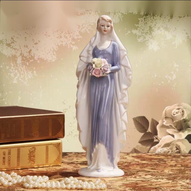 A055633陶器 置物 西洋調陶器 北欧風磁器 陶器製人形 磁器製品 ．手作り．部屋飾り