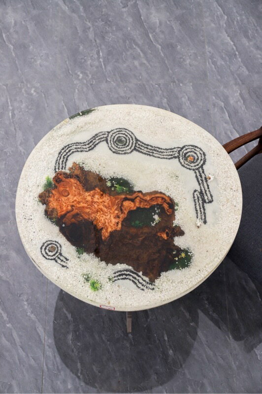 高級レジンテーブル ウッドリバーテーブル 樹脂テーブル イダニングテーブル 天然木テーブル リバーテーブル （幅80cm)一点だけ 高級レジンテーブル サイズ幅：80 cm 奥行き：80 cm 高さ：68 cm 厚み：5 cm材質：木、エポ...