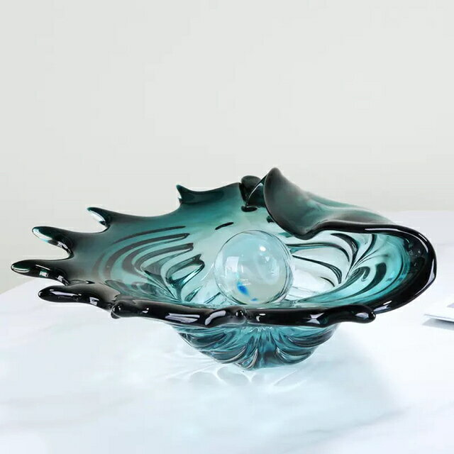 商品説明 【商品説明】材質：瑠璃ガラス外寸サイズ：幅50&nbsp;x&nbsp;奥行き33&nbsp;x&nbsp;高さ14（cm）☆☆★★★★★★★★★★★★★☆☆&nbsp;◆お客様のご覧になっているモニター等により多少色が異なる場合がございます。あらかじめご了承ください。&nbsp;◆複数ご注文の場合やお急ぎの場合は必ず事前に納期のお質問をお願いいたします。&nbsp;◆サイズの誤差は多少発生します。ご了承下さい。&nbsp;◆当店は販売のみとなっておりますので、商品の使用方法等についてのお問い合わせにはお答え出来ません。&nbsp;☆☆★★★★★★★★★★★★★☆☆&nbsp;注意事項1丶ご利用のPC環境により、実際の商品と色が異なる場合がございます。予めご了承ください。2丶新品未使用品ですが、外箱に初期からのスレ、剥げ歪みなどあります。3、海外品ですので、気にされる方はご遠慮下さい。4丶ご注文完了後、お客様都合による交換キャンセル及び不良品以外のご返品ご交換はお受け致しておりません。5丶梱包材のみの損傷や、お客様のイメージ違いによる性能、色、形、サイズの違い、ご注文間違い等による返品もお受けできません。配送なので軽微な傷などがつく場合がありますので、&nbsp;神経質な方のご購入はご遠慮ください。7丶品質に極端なこだわりをお持ちの方、極端に神経質な方はご購入ご遠慮ください，返品は対応していません8丶あくまで画像はイメージですので、商品改良の為パッケージや一部仕様が少し変更になる場合もございます。上記理由の返品交換は承ることが出来ませんので予めご了承くださいませ。&nbsp;
