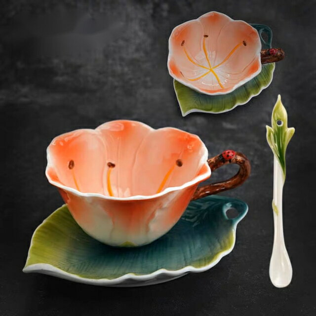 A014952ティー・コーヒーカップセット カップ＆ソーサー2客セット 陶磁器　立体君子蘭