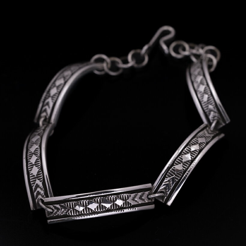 ナバホ族 Bruce Morgan 1/4" SS 4ダイヤ+アロー ブレスレット