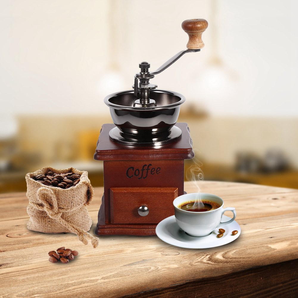 商品情報説明：私たちのコーヒー豆挽き器は手動挽き器ですが、操作はとても簡単です。クラシックでレトロに見えるので、コーヒーグラインダーとしてだけでなく、ご家庭やオフィスのオーナメントとしてもお使いいただけます。得られたブレンドコーヒーを簡単かつ簡単に挽いて、お気に入りのフレーバーを作ります。また、高品質の素材でできており、非常に耐久性があります。 特徴：あなた自身の新鮮なコーヒー豆を挽いて、あなたの個人的な好きな味を作ってください。操作が簡単で、コーヒー豆をボウルに入れ、ハンドルを繰り返し回すと、挽いたコーヒーが引き出しに落ちます。とてもレトロでクラシックに見えるので、コーヒーグラインダーとしてだけでなく、家庭やオフィスのエレガントな装飾としても使用できます。ご家庭やオフィスでの使用に最適で、ご家族やご友人へのギフトとしてもお使いいただけます。 材質：スチール+ウッド 寸法（長さx幅x高さ）：約10.5 x 10.5 x 19.5 cm / 4 x 4 x7.7インチ パッケージ重量：約468グラム パッケージは以下を含みます：1xコーヒーハンドグラインダー 注意：1.おもちゃではありませんので、お子様の手の届かないところに保管してください。2.手動測定のため、1〜3cmの誤差を許容してください。3.モニターのキャリブレーションに一貫性がなく、写真に表示されているアイテムの色が実際のオブジェクトとわずかに異なる場合があります