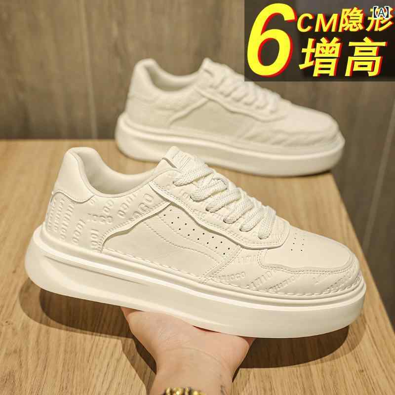 メンズ 白靴 スニーカー 男性用 ホワイト シューズ 2025夏 通気性に 優れ で 仕事や レジャーにも 使える マックイーン 厚底で 高さの ある スポーツ