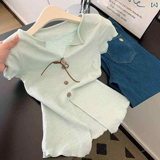 ベーシック トップス レディース グリーン ストレート ショルダー Vネック 半袖 レディース Tシャツ 2025 ホット スタイル 夏 ユニークな 美しい ウエスト スモール トップ ベーシック トップス レディース グリーン ストレート ショルダー Vネック 半袖 レディース Tシャツ 2025 ホット スタイル 夏 ユニークな 美しい ウエスト スモール トップ