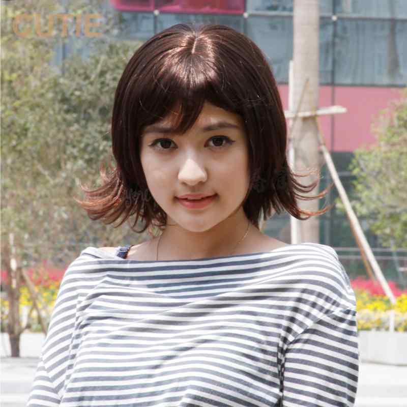 女性用 かつら 繊細な ウィッグ ミディアム レングスの ストレート ヘア サイド バング ふわふわの カ..