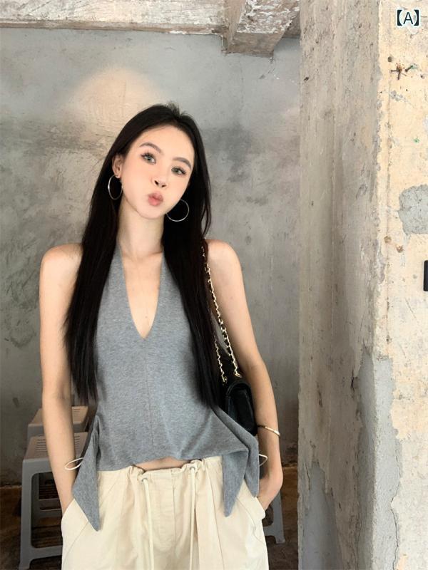 レディース トップス ホルターネック クミクミデザインの背中が見えるノースリーブのタンクトップ。夏..