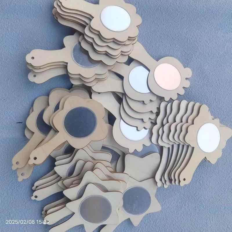 送料無料 おもちゃ ホビー 送料無料 おもちゃ ホビー 小さな 鏡 子供用 手作り 落書き 木製小さな DIY 木製 3月 8日 ギフト 粘土