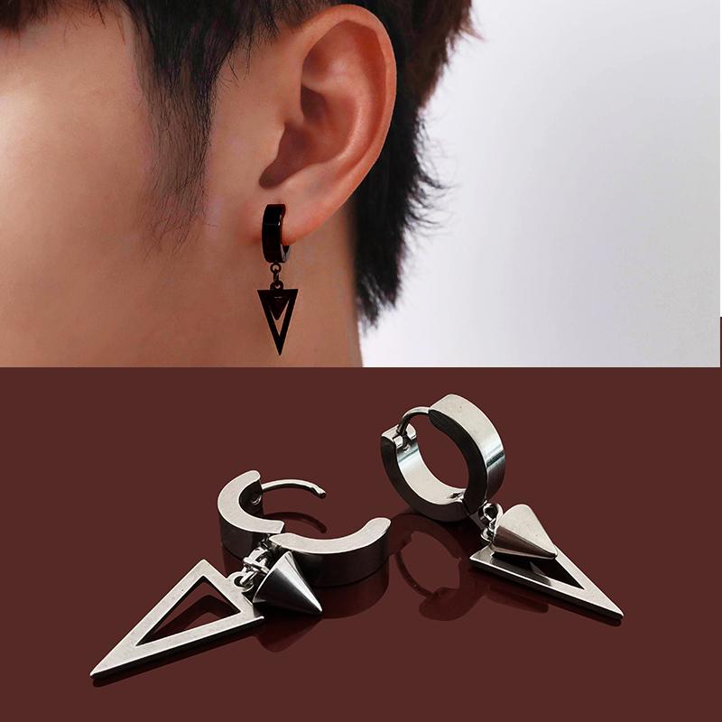 メンズ イヤリング クール 幾何学的な 三角形の 耳 クリップ メンズ チタン スチール イヤリング 2024 ホット 女性用 イヤリングな な シングル