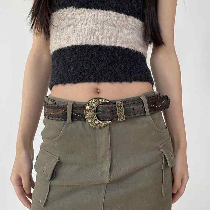 レディース ベルト カジュアル レトロ 古風 スタッズ 通し エンボス 加工 ベルト アメリカン 湯たんぽ メイラード エスニック ブラウンベルト