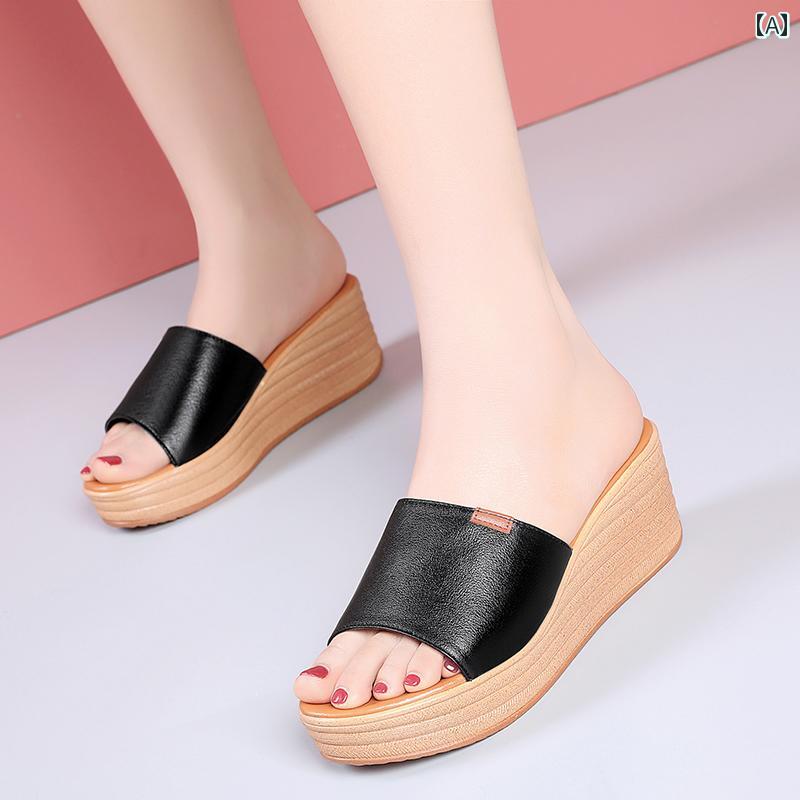 革 ソフト ソールの 女性用 スリッパ 2025夏の シンプル 牛革 サンダル 厚底 ハイヒール おしゃれな ア..