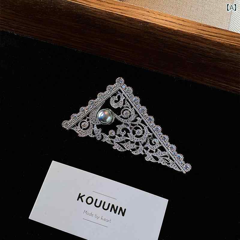 アクセサリー　パール　ジュエリー レース フレーム トライアングル ラインストーン パール ブローチ ..