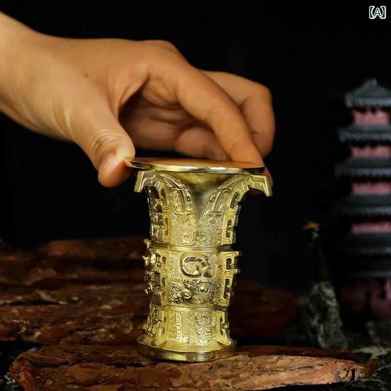 アンティーク 雑貨 飾り 何 尊 銅 ワイン カップ 飲用 アンティークブロンズ 食器 チャイナ風 家具 ギフト 装飾品 中国 装飾