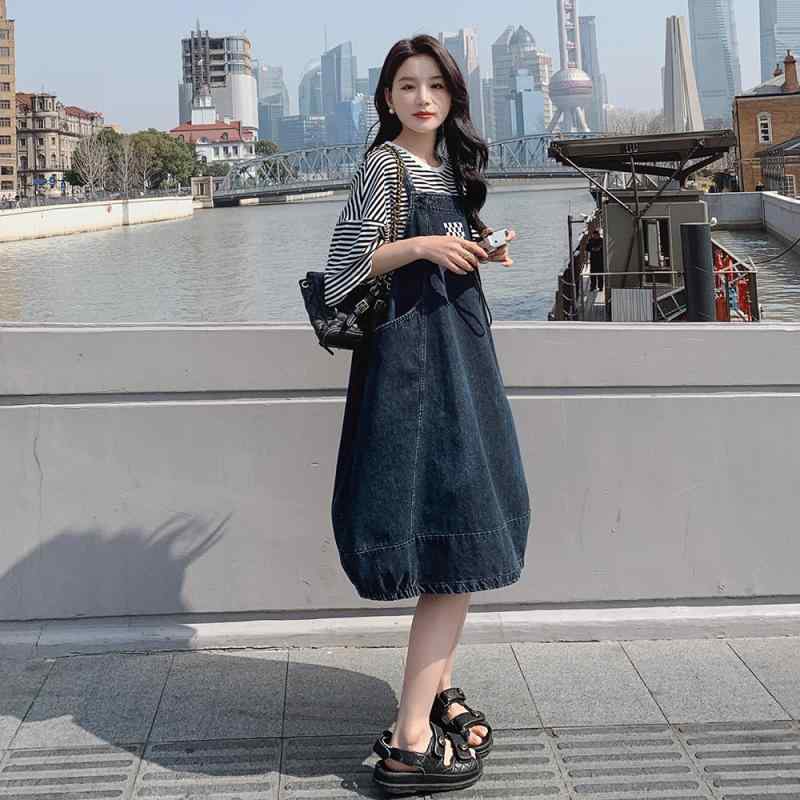 デニムワンピース レディース 夏に かわいい デニムオーバーオール スカート 小さめで ゆったり スリム お腹を カバー して 年齢を 感じさせにくい 2025年 ランタン