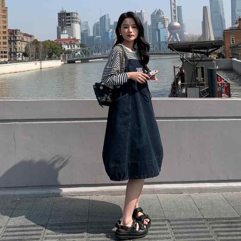 デニムワンピース レディース 夏に かわいい デニムオーバーオール スカート 小さめで ゆったり スリム お腹を カバー して 年齢を 感じさせにくい 2025年 ランタン