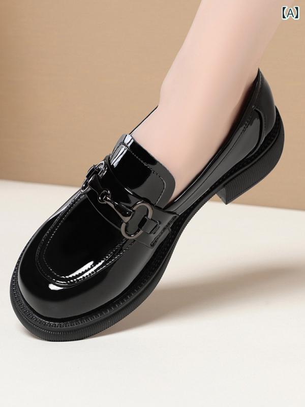 ローファーシューズ レディース 春秋 革 ミドルヒール 柔らかいソール スリッポン パテントレザー フラットシューズ 女性用 革靴 イギリススタイル 軽量 快適 通勤 普段使い ブラック ベージュ