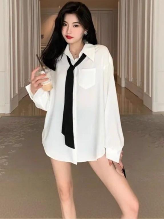 Rakuten - 秋冬 春夏 女性用 大きいサイズ ゆったり シャツ トップス 長袖 インナー スリム 綿 軽量 伸縮性 吸湿速乾 通勤 普段使い カジュアル ブラック グレー ベージュ