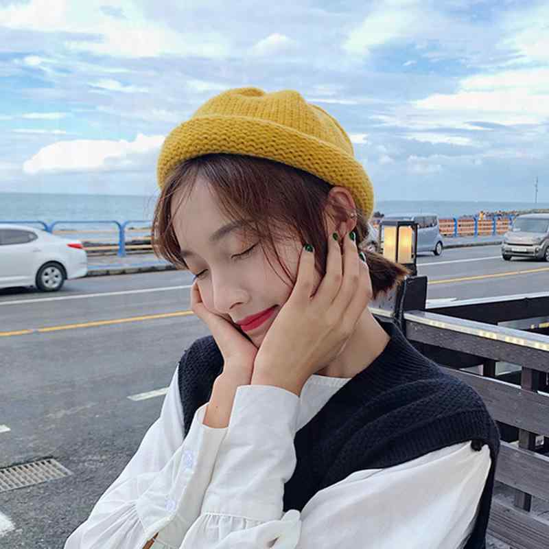 ニット帽 女性用 春秋冬 巻き縁 色 かわいい ファッション 帽子 軽量 伸縮性 コットン混 ベーシックスタイル 通勤 普段使い グレー ブラック ベージュ 秋冬