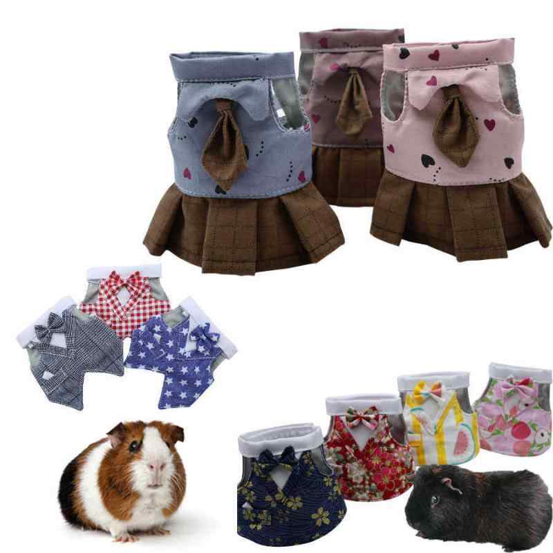 小動物服 フェレット用 モルモット用 ギニアピッグ用 チンチラ用 リス用 牽引ロープ付き 変装コスチューム チェック柄 スカート 外出用 かわいい 軽量素材 散歩グッズ